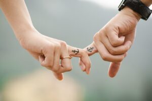 シャンプーの仕方で薄毛を改善する方法は？