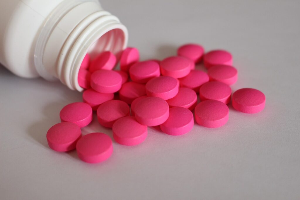 AGA治療と育毛剤はどっちが効果的なのか徹底解説しますか？
